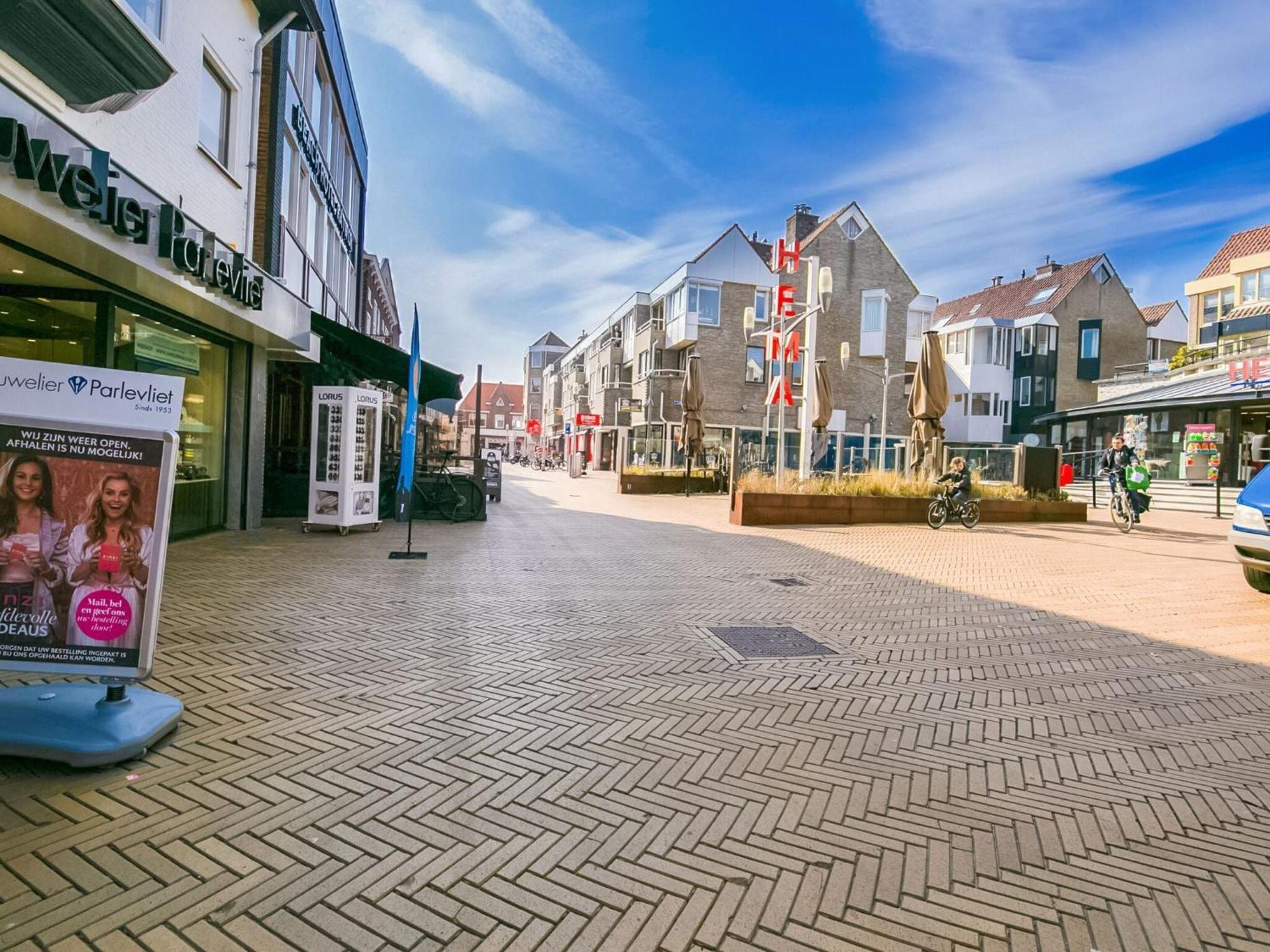 Apartment With Sea View And Parking In Katwijk Aan Zee Exteriör bild